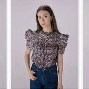 Solitaire Navy Floral Blouse | Medium